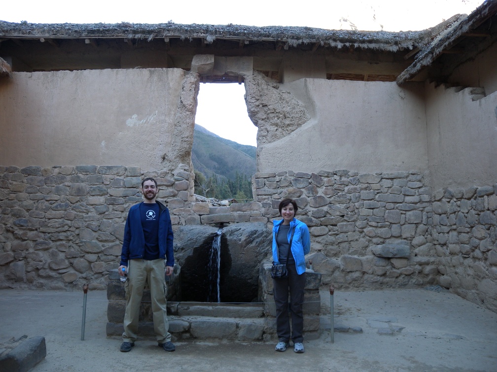 We're at a fountain in Ollantaytambo!
