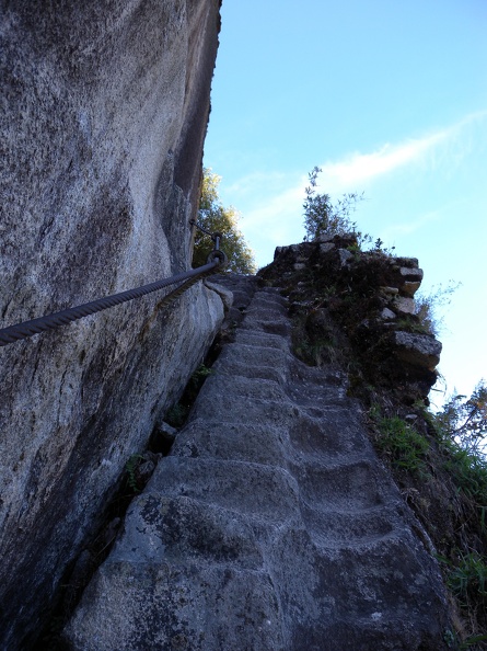 This part of the trail is a hell of a thing. Christy mentioned it was the scariest thing she had ever done. flickr-ginsnob-4650898996.jpg