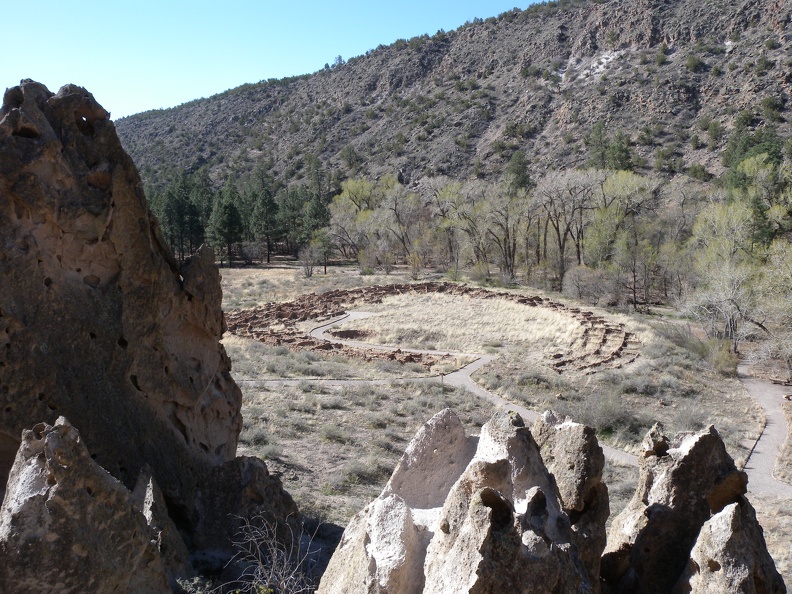 Tyuonyi Pueblo