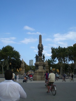 Statue at other end of Arc de Triomf