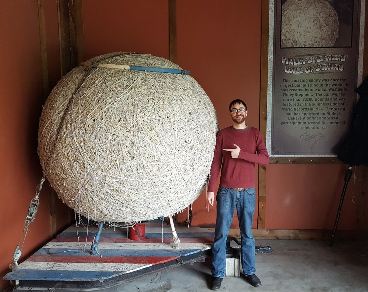 Giant Ball of String at Weston