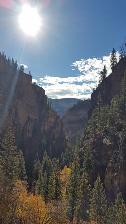 I know: shooting into the sun is a bad idea, especially on a camera phone. But it's always in my way! This from the hike back down.
