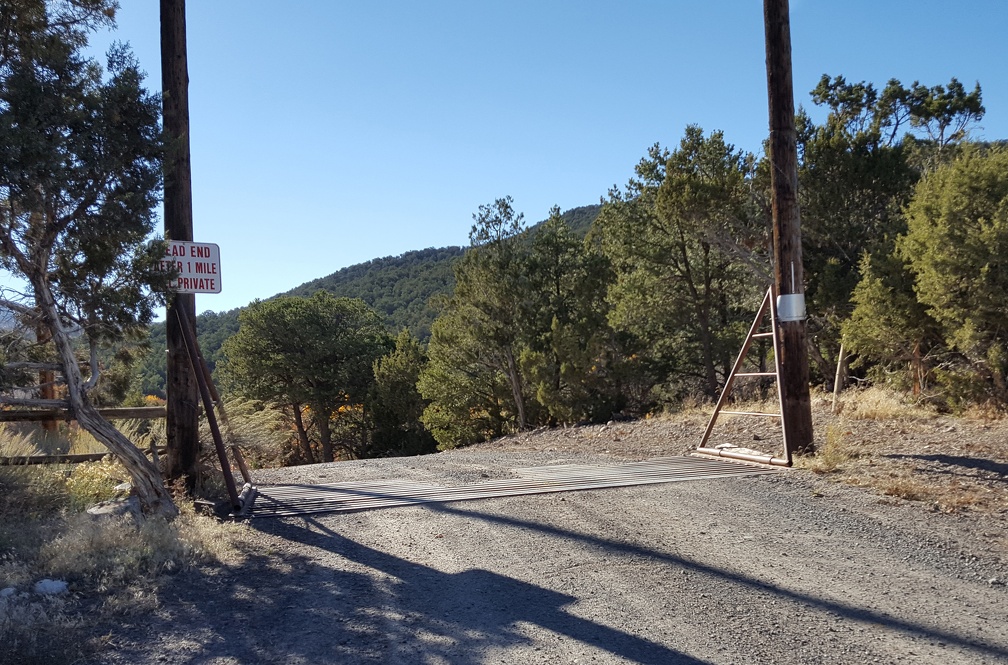 Sign posted for all the idiots who followed Google Maps this far even past the