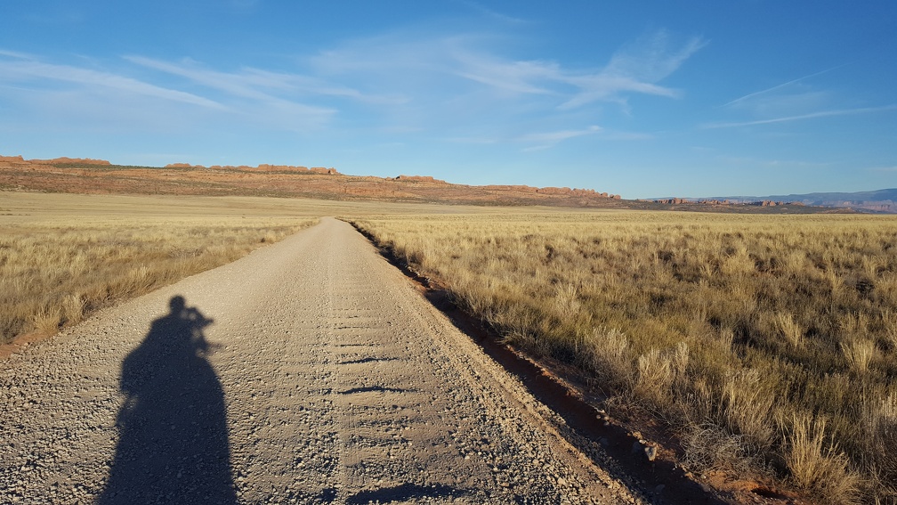 Road to Tower Arch