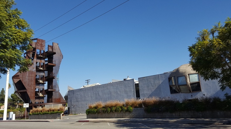 I have no idea where or what this is. I just drove by it and then swung a u-turn (legal here!) to get a photo. 2016-11-25 12.50.18.jpg